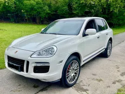 Weiß Gebraucht 2007 Porsche Cayenne Turbo SUV | 17.499 € (Teuer)