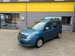 Blau Gebraucht 2016 Mercedes Citan 111 Kombi | 12.990 € (Fairer Preis)