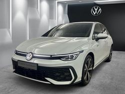 Pure white Gebraucht 2024 VW Golf VIII Business Limousine | 38.990 €