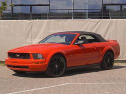 Rot Gebraucht 2007 Ford Mustang Cabrio | 7.200 €