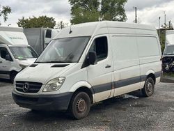 Weiß Gebraucht 2010 Mercedes Sprinter Van | 4.450 € (Guter Preis)