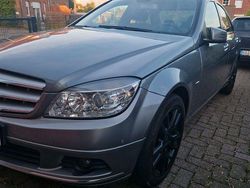 Grau Gebraucht 2009 Mercedes C180 Limousine | 4.000 € (Superpreis)