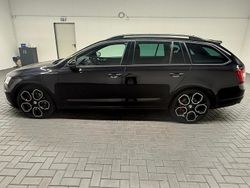 Metallic Gebraucht 2018 Skoda Octavia RS | 27.750 €