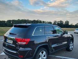 Braun Gebraucht 2013 Jeep Grand Cherokee Overland SUV | 11.350 € (Guter Preis)