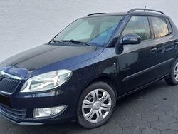 Schwarz Gebraucht 2013 Skoda Fabia Cool Edition Limousine | 3.950 € (Fairer Preis)