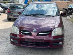 Rot Gebraucht 2006 Nissan Almera Tino Acenta+ Van / Kleinbus | 1.449 € (Guter Preis)