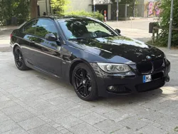 Schwarz Gebraucht 2012 BMW 335 Coupé | 21.550 € (Fairer Preis)