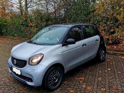 Silber Gebraucht 2017 Smart ForFour Kleinwagen | 7.500 €