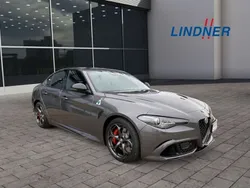 Grau Gebraucht 2022 Alfa Romeo Giulia Quadrifoglio Limousine | 69.990 € (Fairer Preis)