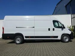 Weiß Neu 2024 Opel Movano Van | 30.970 €
