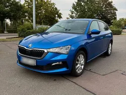 Blau Gebraucht 2022 Skoda Scala Kleinwagen | 16.900 € (Guter Preis)