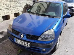 Blau Gebraucht 2006 Renault Clio II Campus Limousine | 1.195 € (Fairer Preis)