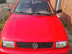 Rot Gebraucht 1996 VW Caddy Van / Kleinbus | 1.500 € (Guter Preis)