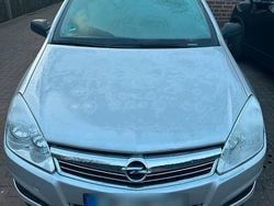 Silber Gebraucht 2008 Opel Astra Kombi | 2.850 € (Fairer Preis)