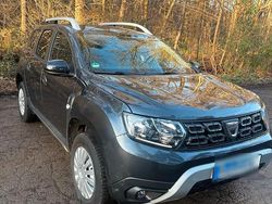 Grau Gebraucht 2020 Dacia Duster Celebration SUV | 13.900 € (Teuer)