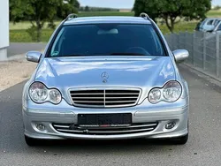 Grau Gebraucht 2005 Mercedes C200 Kombi | 2.500 € (Teuer)