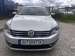 Reflexsilber Gebraucht 2011 VW Passat Comfortline Kombi | 6.490 € (Guter Preis)