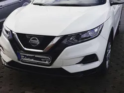 Weiß Gebraucht 2017 Nissan Qashqai Acenta SUV | 13.999 € (Fairer Preis)