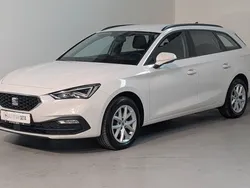 Weiß Gebraucht 2022 Seat Leon Style Limousine | 21.799 € (Guter Preis)
