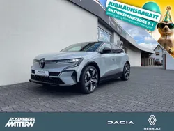 Grau kqj + schwarz gne Gebraucht 2024 Renault Mégane Techno Limousine | 34.990 € (Fairer Preis)