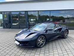 Meridian blue metallic Neu 2025 Lotus Emira Coupé | 89.900 €