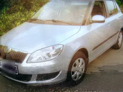 Silber Gebraucht 2013 Skoda Fabia Comfort Limousine | 4.800 € (Guter Preis)