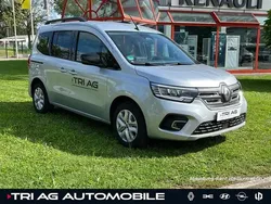 Mineralweiß (weiß) Gebraucht 2023 Renault Kangoo Rapid Advance Van / Kleinbus | 24.890 € (Fairer Preis)