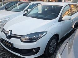 Gebraucht 2015 Renault Mégane III Authentique Limousine | 5.990 € (Etwas zu teuer)