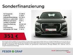 Mythosschwarz metallic Gebraucht 2024 Audi Q2 Advanced SUV | 25.988 € (Guter Preis)