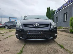 Schwarz Gebraucht 2011 Toyota Auris Edition Limousine | 7.900 € (Etwas zu teuer)