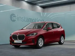 Rot Gebraucht 2023 BMW 218 Active Tourer Van / Kleinbus | 27.599 € (Fairer Preis)