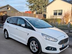Weiß Gebraucht 2017 Ford S-MAX S Van / Kleinbus | 11.000 € (Superpreis)