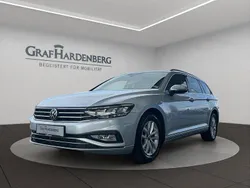 Silber Gebraucht 2023 VW Passat Business Kombi | 26.890 € (Fairer Preis)