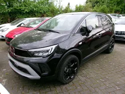 Lackierung schwarz perla nera/ Gebraucht 2024 Opel Crossland Elegance SUV | 20.950 € (Fairer Preis)