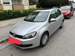 Silber Gebraucht 2009 VW Golf VI Trendline Limousine | 3.400 € (Fairer Preis)
