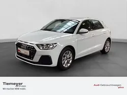 Gletscherweiß metallic Gebraucht 2025 Audi A1 Sportback Advanced Kleinwagen | 24.070 € (Guter Preis)