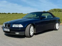 Blau Gebraucht 1995 BMW 328 Cabriolet Cabrio | 12.000 €