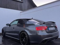 Grau Gebraucht 2011 Audi RS5 Design Coupé | 21.500 € (Fairer Preis)