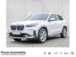 Weiß Gebraucht 2024 BMW X1 xLine SUV | 43.440 € (Fairer Preis)