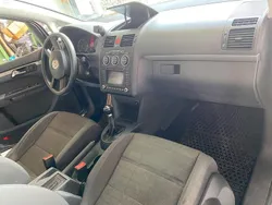 Grau Gebraucht 2006 VW Touran Highline Van / Kleinbus | 3.500 € (Fairer Preis)