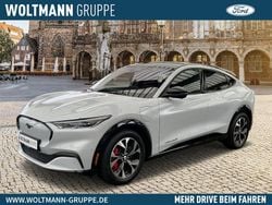 Space white Gebraucht 2022 Ford Mustang Mach-E Premium SUV | 31.750 € (Guter Preis)