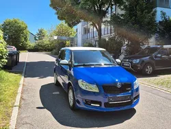 Blau Gebraucht 2009 Skoda Fabia Limousine | 4.700 € (Etwas zu teuer)