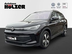 Schwarz Gebraucht 2024 VW Tiguan Life SUV | 37.890 € (Teuer)