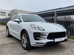 Weiß Gebraucht 2016 Porsche Macan Turbo SUV | 32.999 € (Etwas zu teuer)