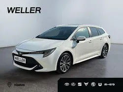 Weiss Gebraucht 2021 Toyota Corolla Team Kombi | 21.490 € (Superpreis)