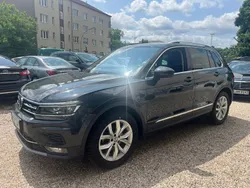Grau Gebraucht 2020 VW Tiguan SUV | 19.450 € (Fairer Preis)