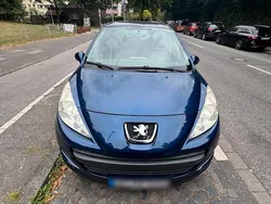 Blau Gebraucht 2009 Peugeot 207 Tendance Limousine | 3.000 € (Fairer Preis)
