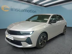Grau Gebraucht 2024 Opel Astra Limousine | 22.849 € (Fairer Preis)
