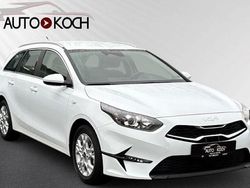 Weiß Gebraucht 2025 Kia Ceed Sportswagon Vision Kombi | 22.590 € (Superpreis)