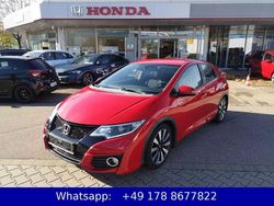 Rot Gebraucht 2015 Honda Civic Elegance Limousine | 8.900 € (Fairer Preis)